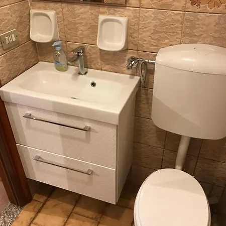 Casa Del Viandante Di Apartament *