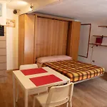 Casa Del Viandante Di Lägenhet
